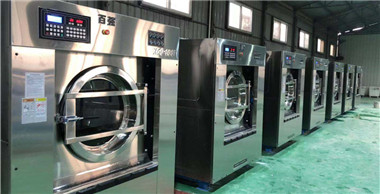 開(kāi)酒店洗滌廠大概多少錢？洗滌廠日洗1000套利潤(rùn)大概多少？